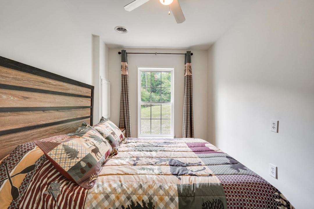 Photo of Bedroom in Dewart