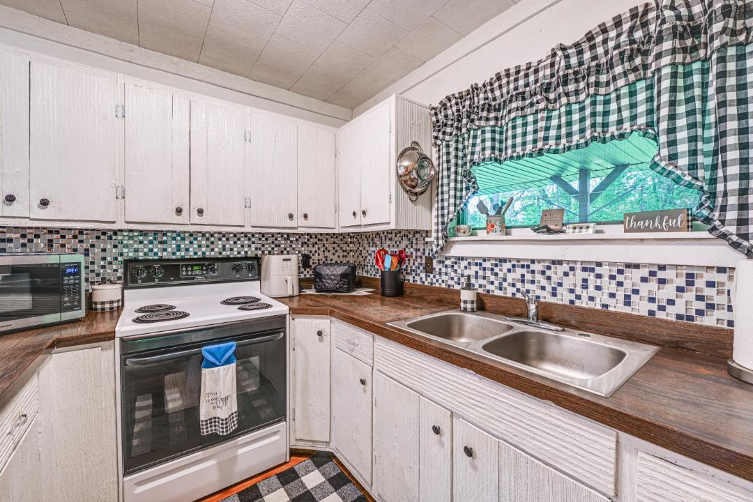 Photo of Kitchen in Wellsboro