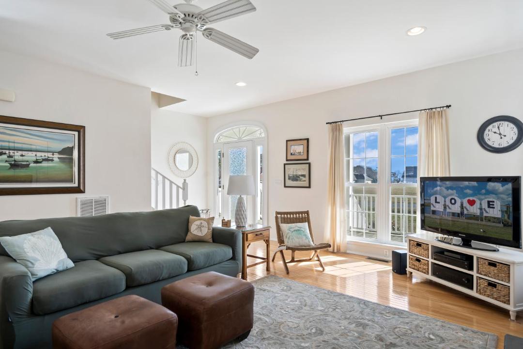 Photo of Livingroom in Atlantic