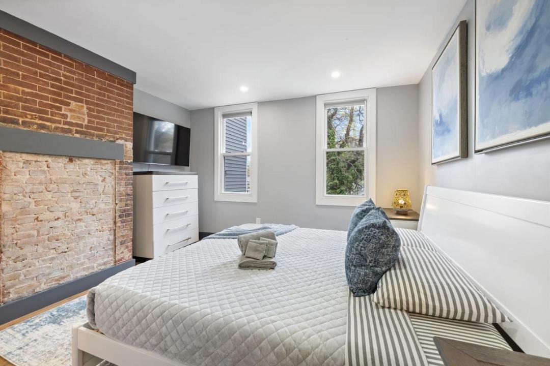 Photo of Bedroom in The Heights