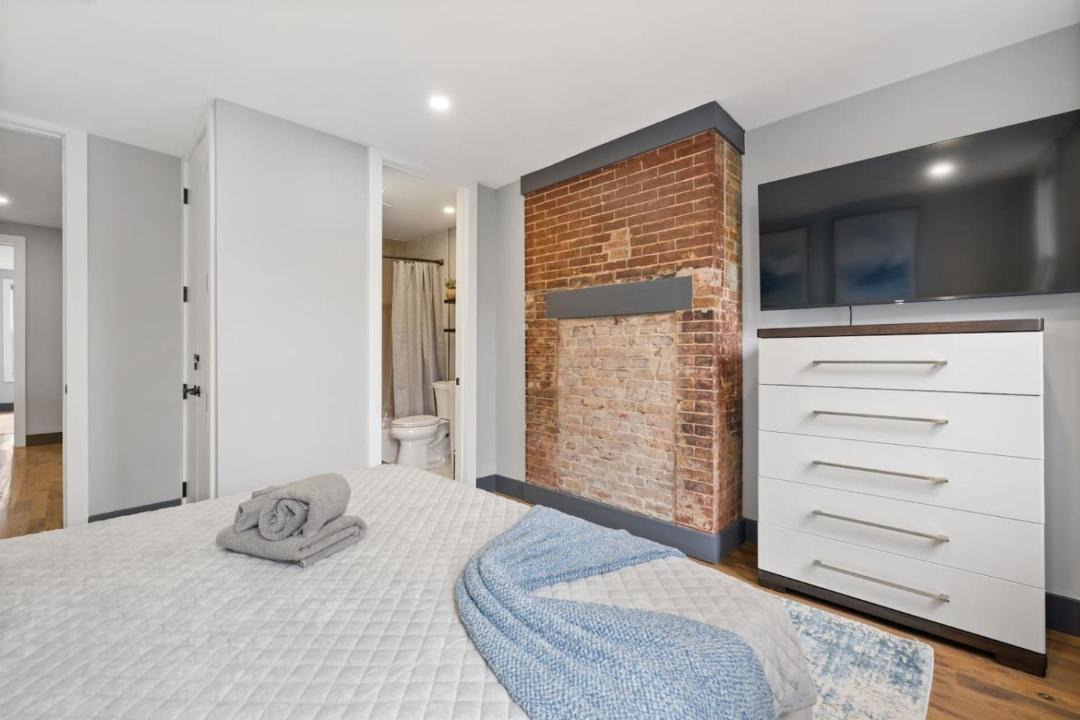 Photo of Bedroom in The Heights