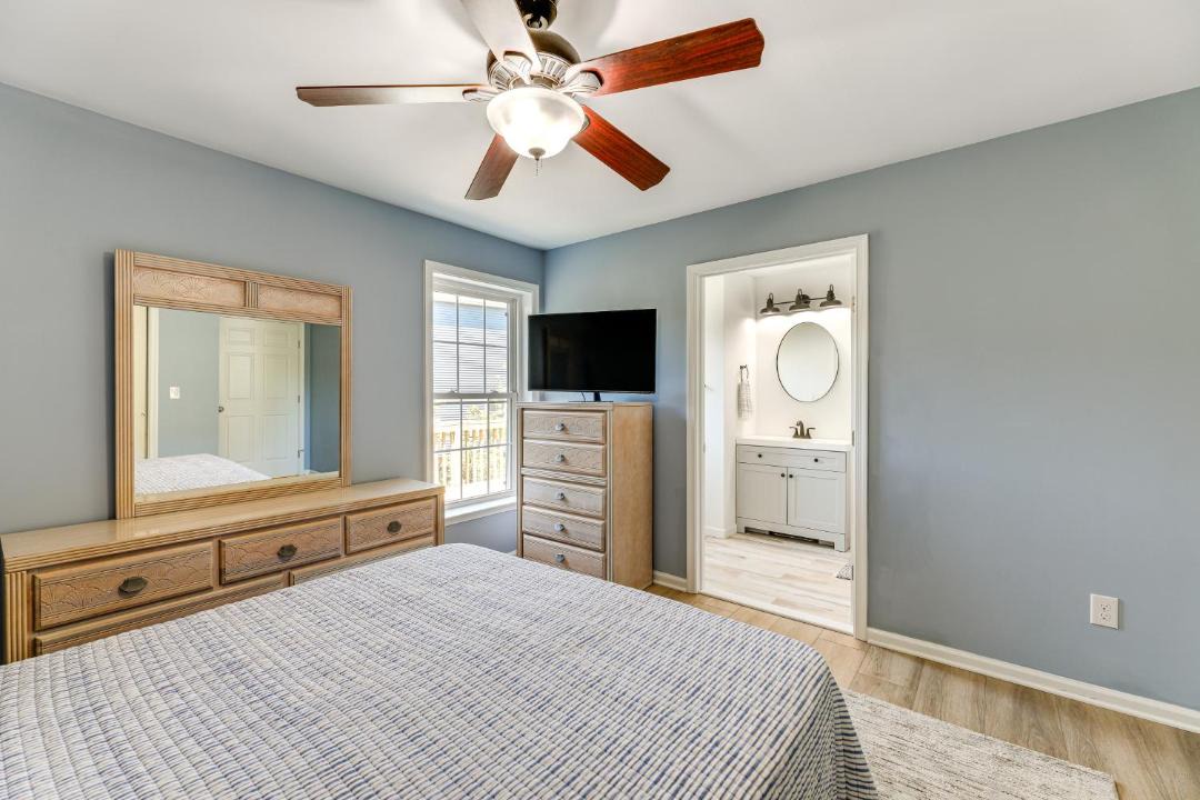 Photo of Bedroom in Broadkill Beach