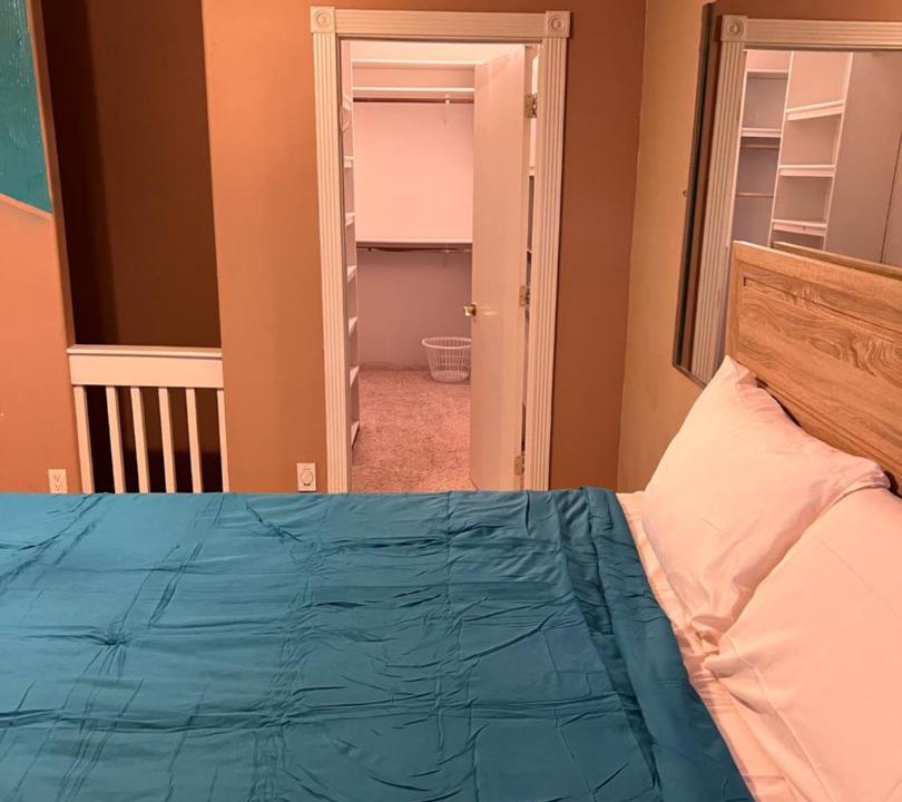 Photo of Bedroom in F. Q. Story
