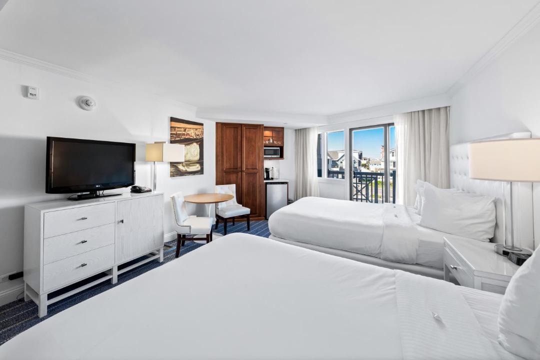 Photo of Bedroom in Avalon