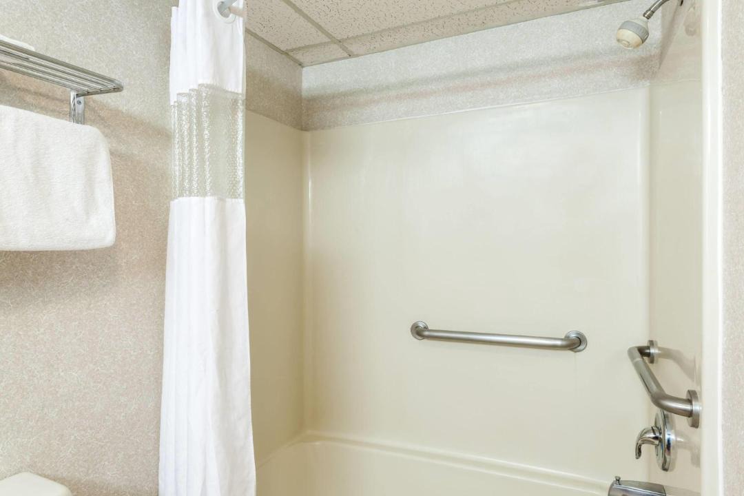 Photo of Bathroom in Vineland
