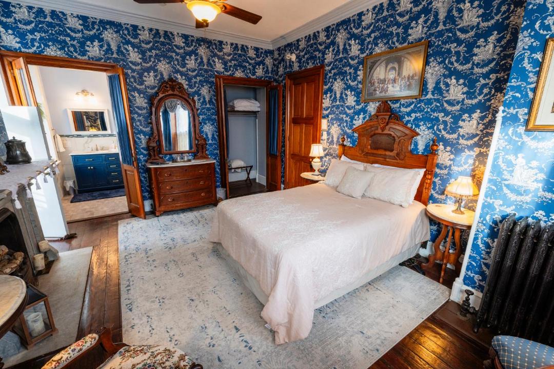 Photo of Bedroom in Moylan
