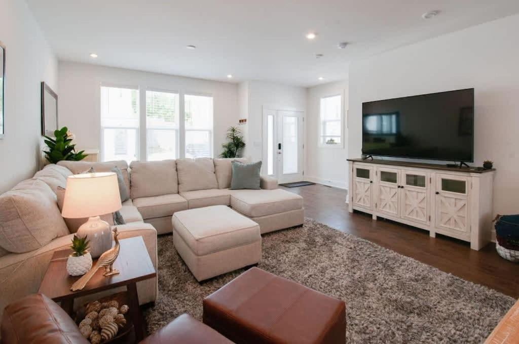 Photo of Livingroom in Madison