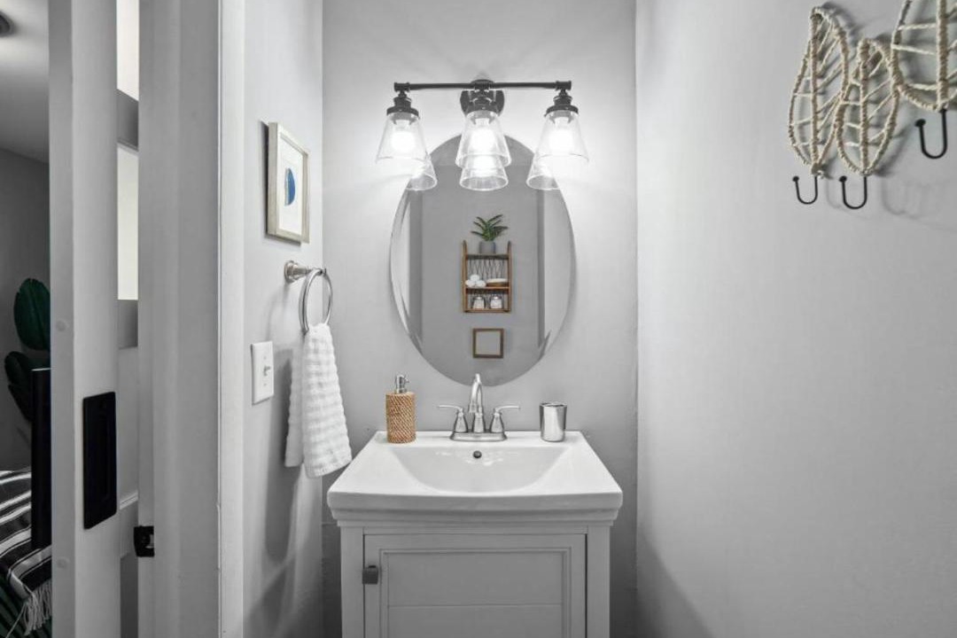 Photo of Bathroom in Cuyahoga Falls