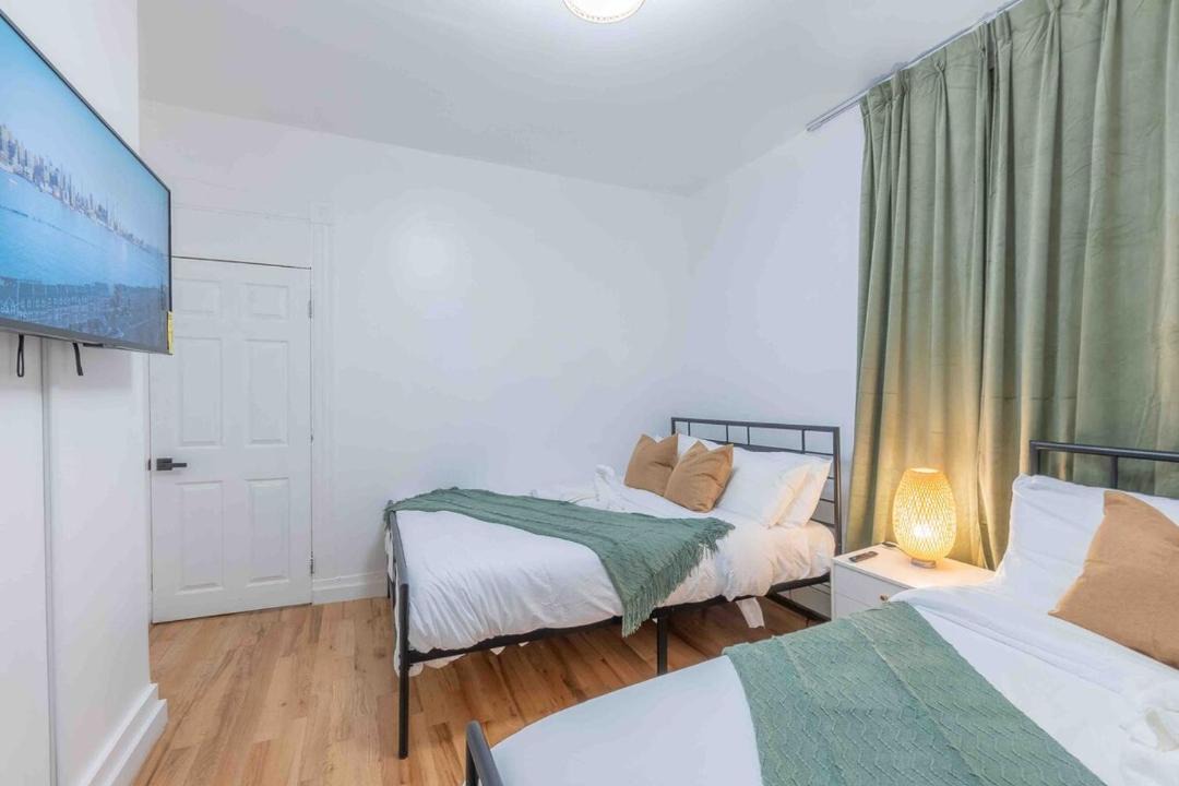 Photo of Bedroom in Hoboken