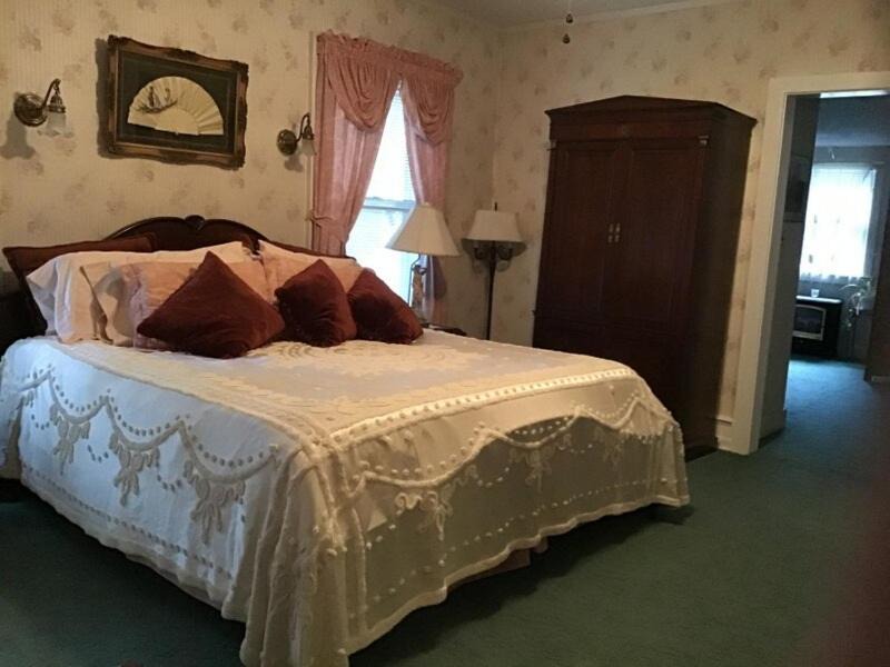 Photo of Bedroom in Canadensis