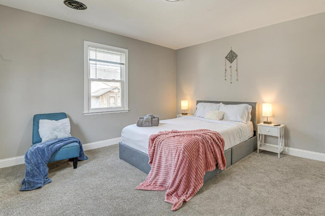 Photo of Bedroom in Parkville