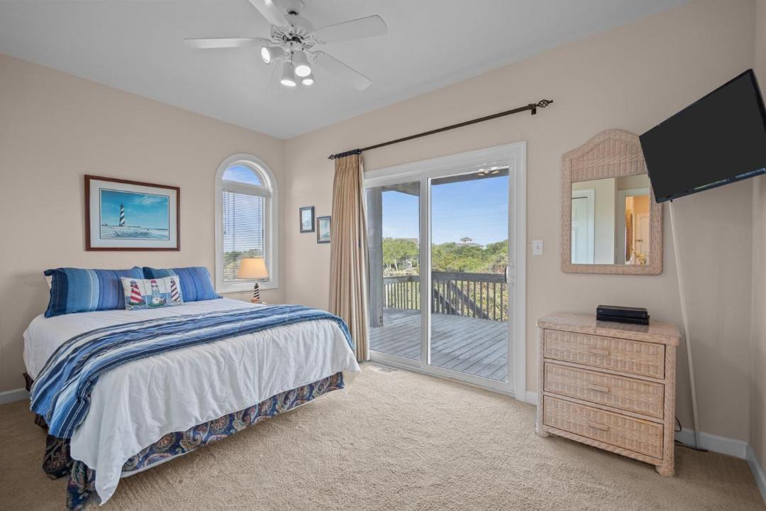 Photo of Bedroom in Village of Stump Sound