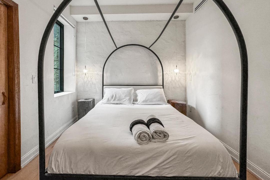 Photo of Bedroom in Society Hill