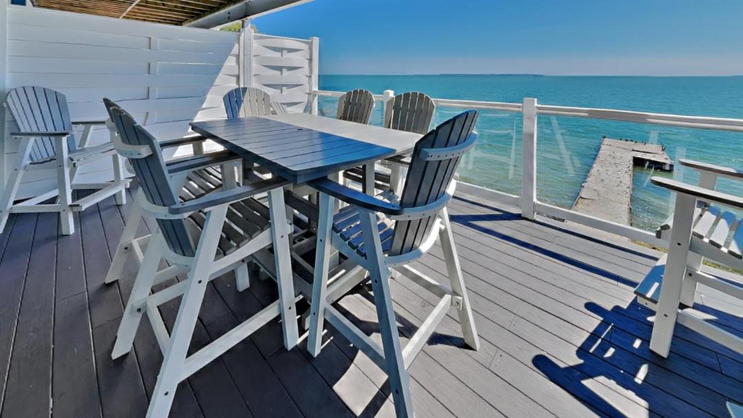 Photo of Patio Balcony in Put-in-Bay