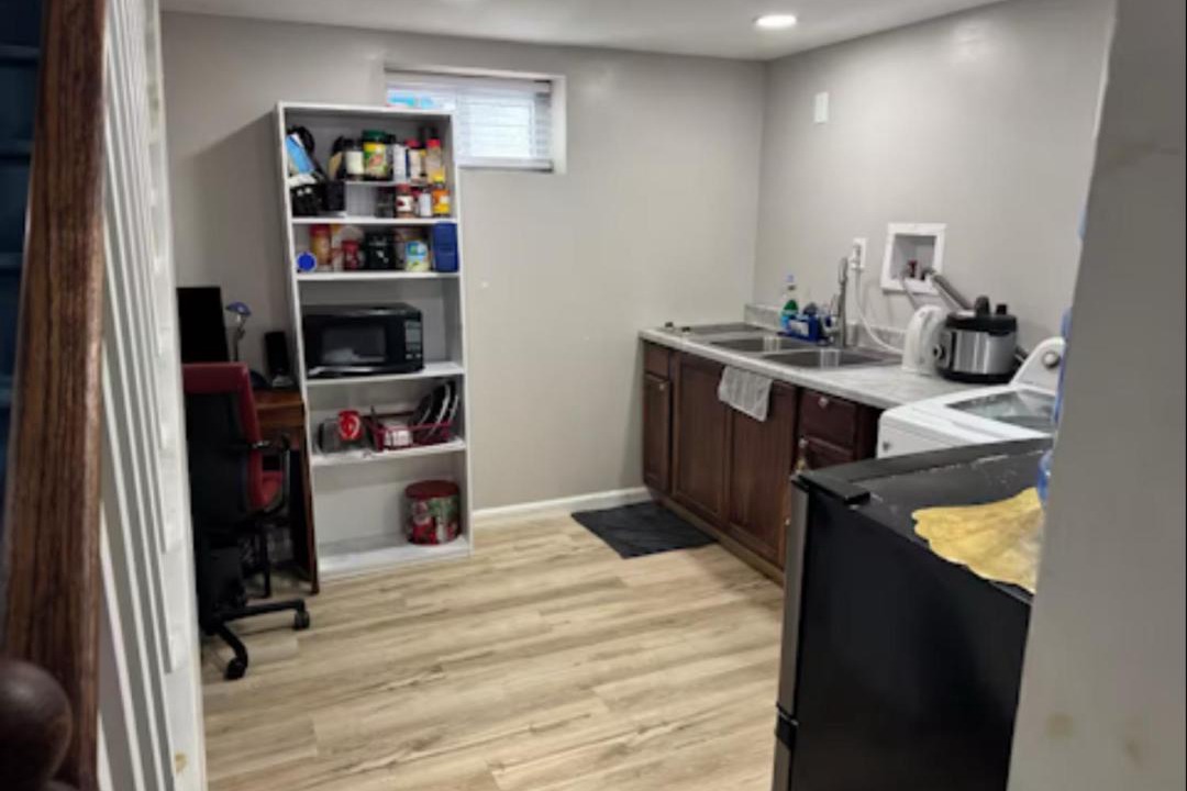 Photo of Kitchen in Iselin