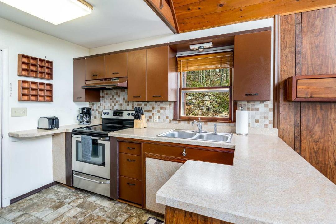 Photo of Kitchen in Capon Bridge