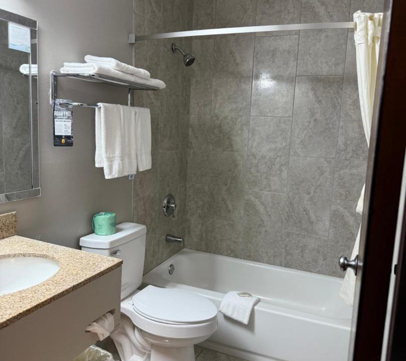 Photo of Bathroom in Campbellsville
