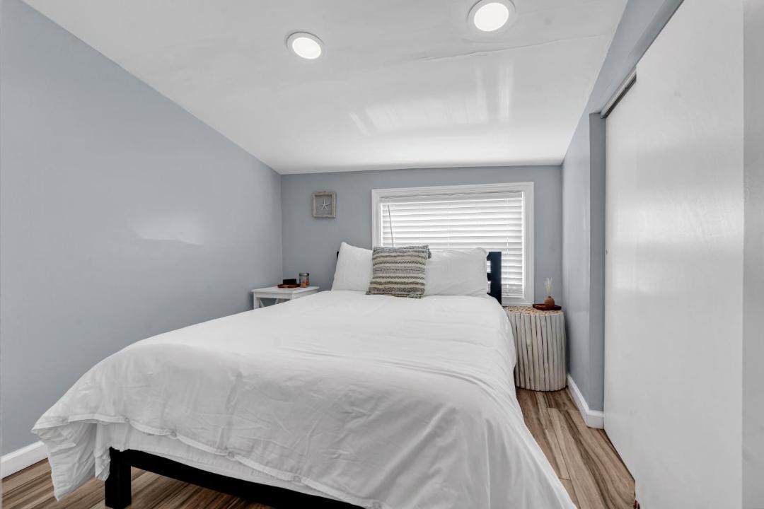 Photo of Bedroom in Ocean Grove