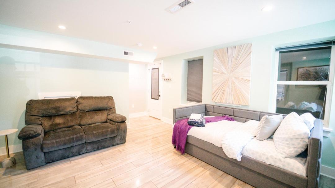 Photo of Bedroom in Near Northeast