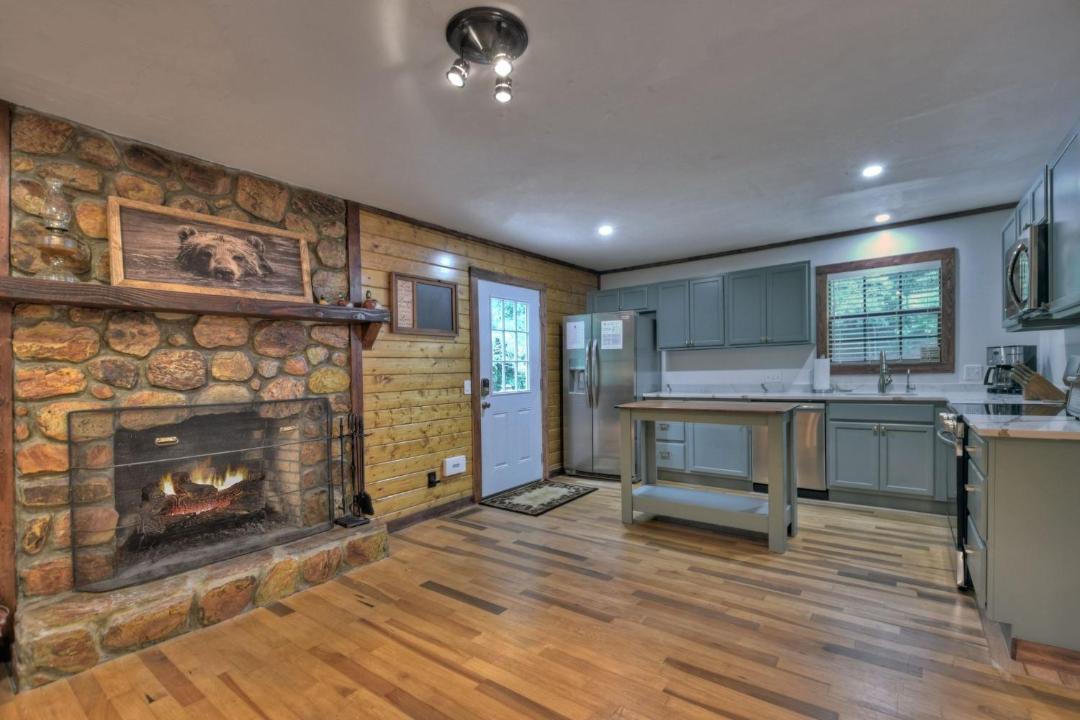 Photo of Kitchen in Dial