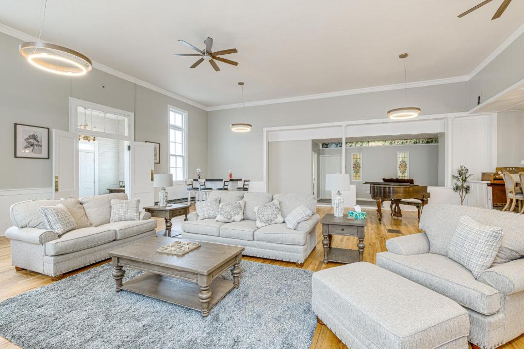 Photo of Livingroom in Alliance