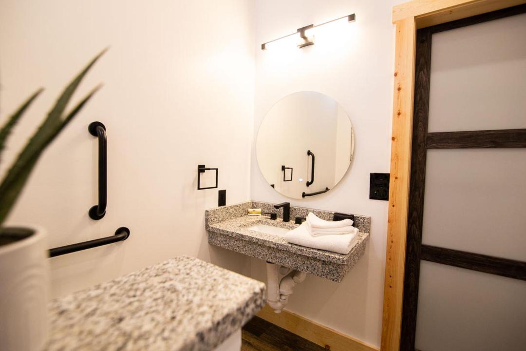 Photo of Bathroom in Logan