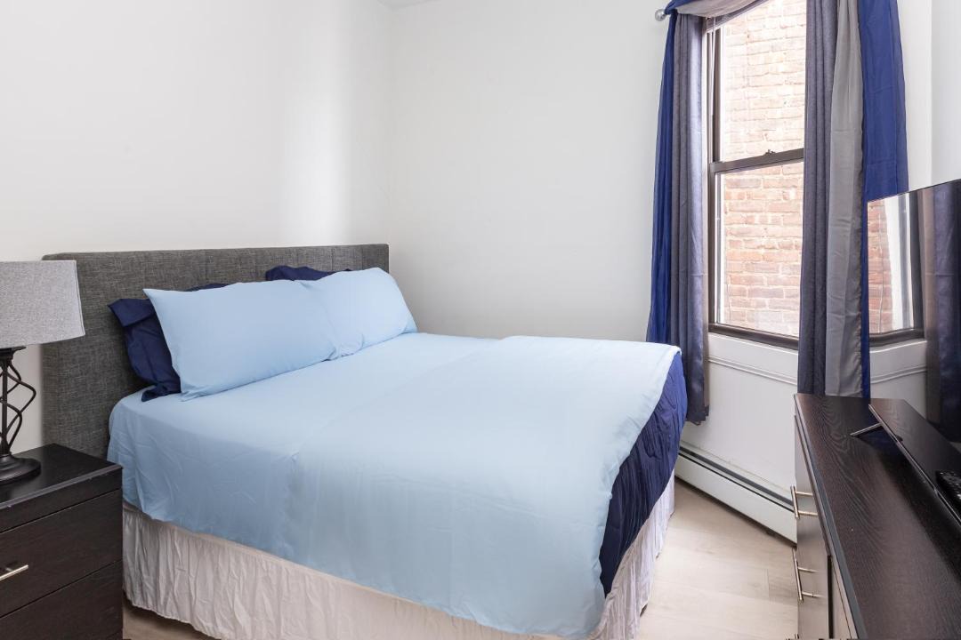 Photo of Bedroom in West New York