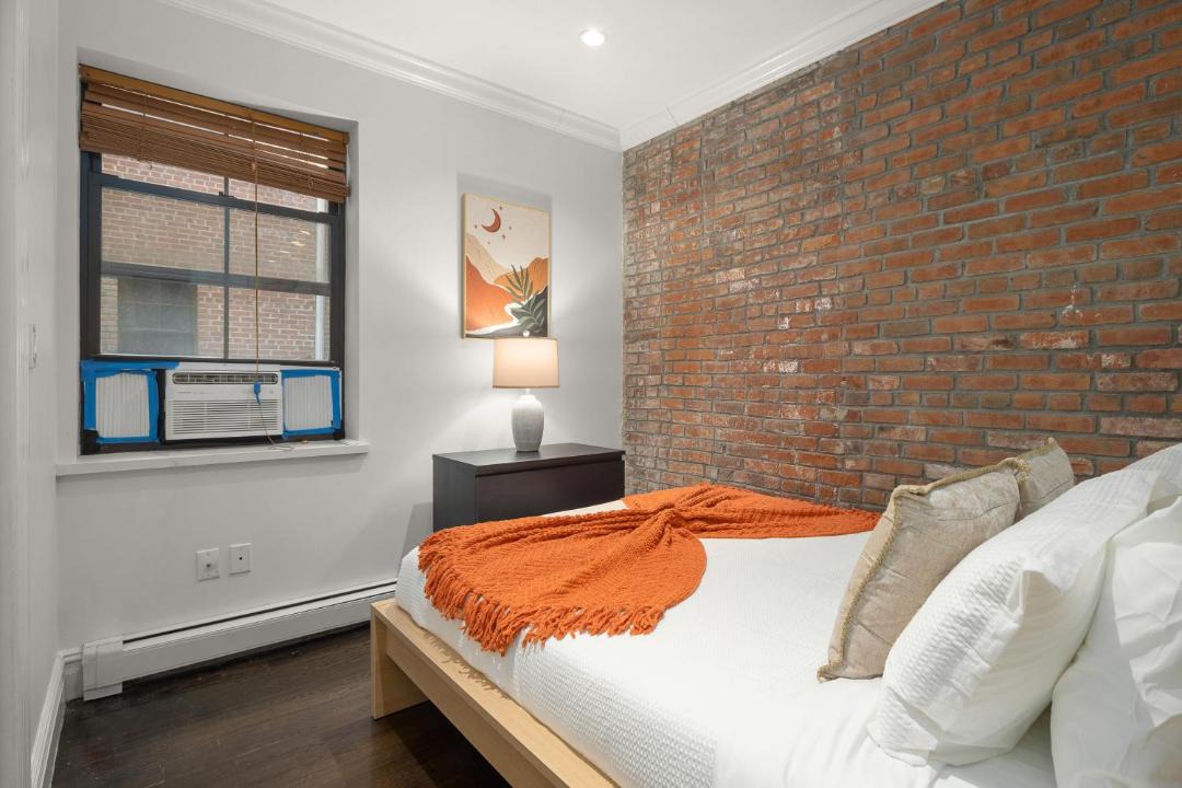 Photo of Bedroom in Hell's Kitchen
