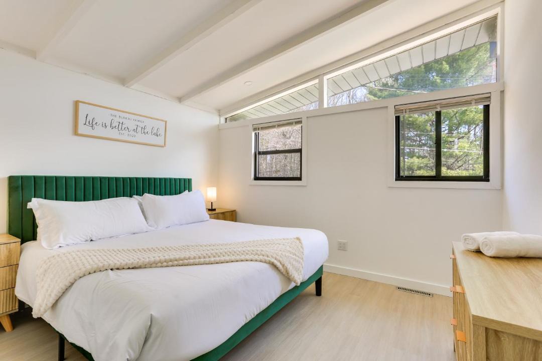 Photo of Bedroom in Kauneonga Lake