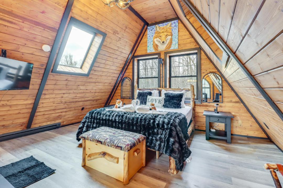 Photo of Bedroom in Mount Pocahontas
