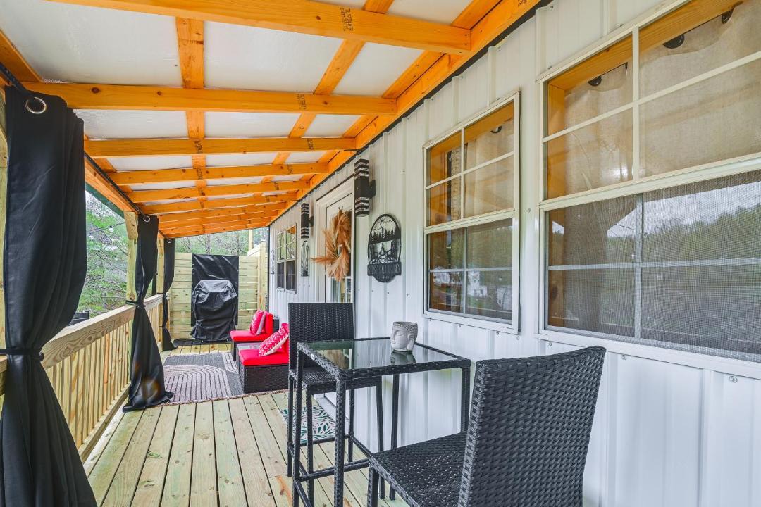 Photo of Patio Balcony in Catlettsburg