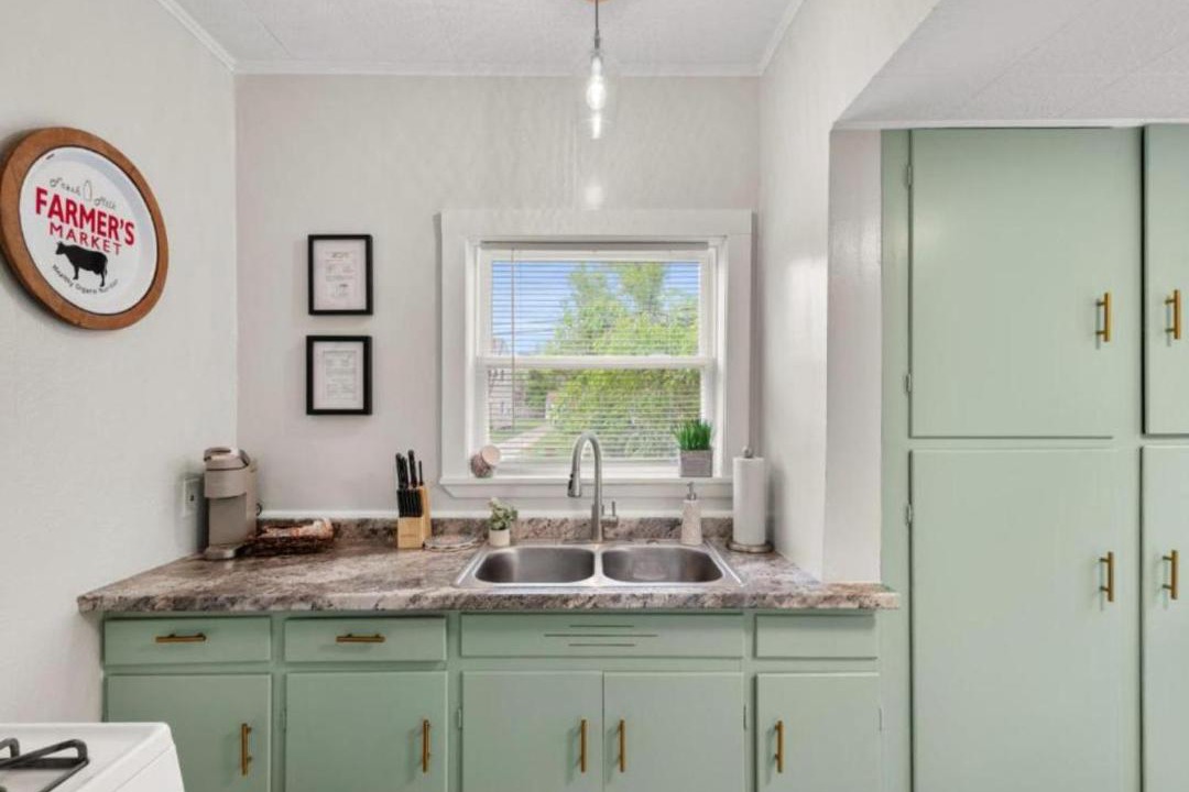 Photo of Kitchen in Kamm's Corners
