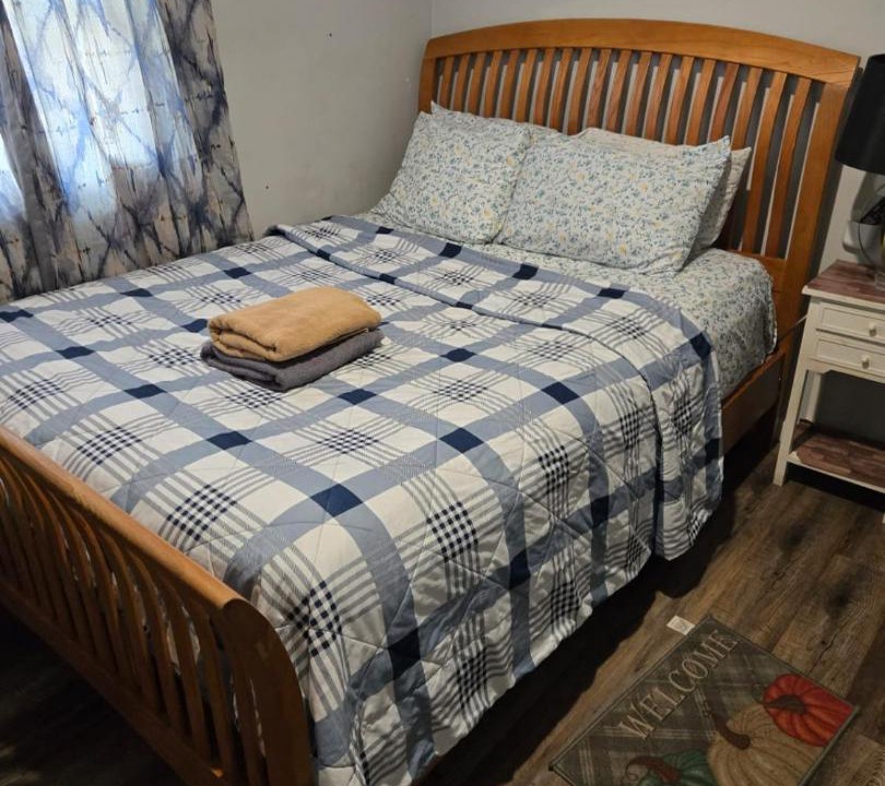 Photo of Bedroom in Newark
