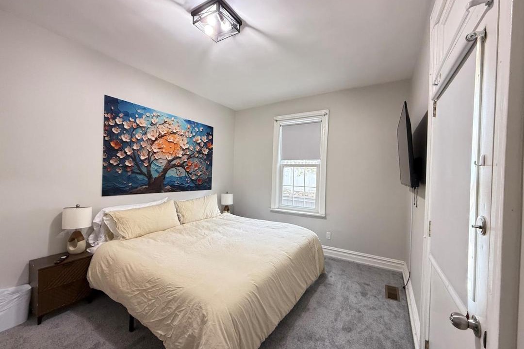 Photo of Bedroom in North Side