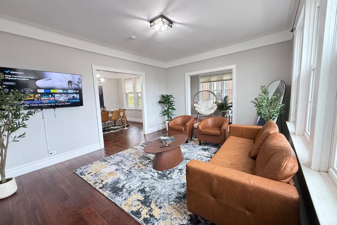 Photo of Livingroom in North Side