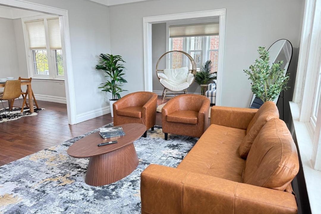 Photo of Livingroom in North Side