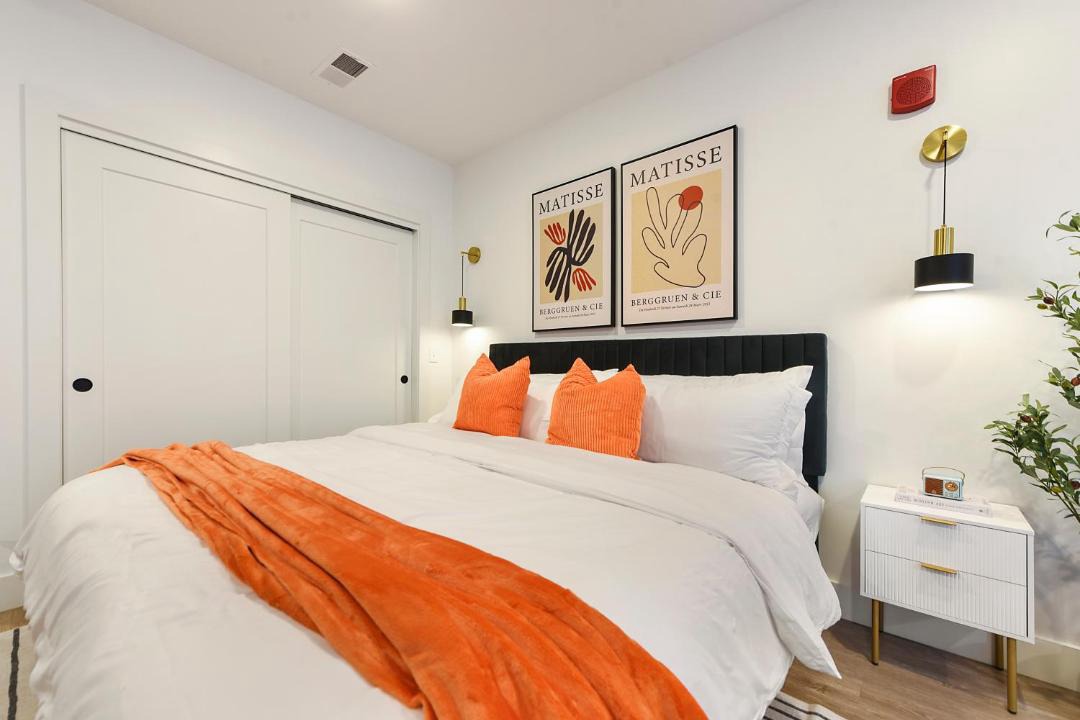 Photo of Bedroom in East Liberty