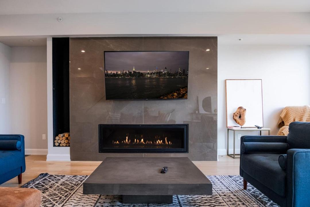 Photo of Livingroom in North Bergen