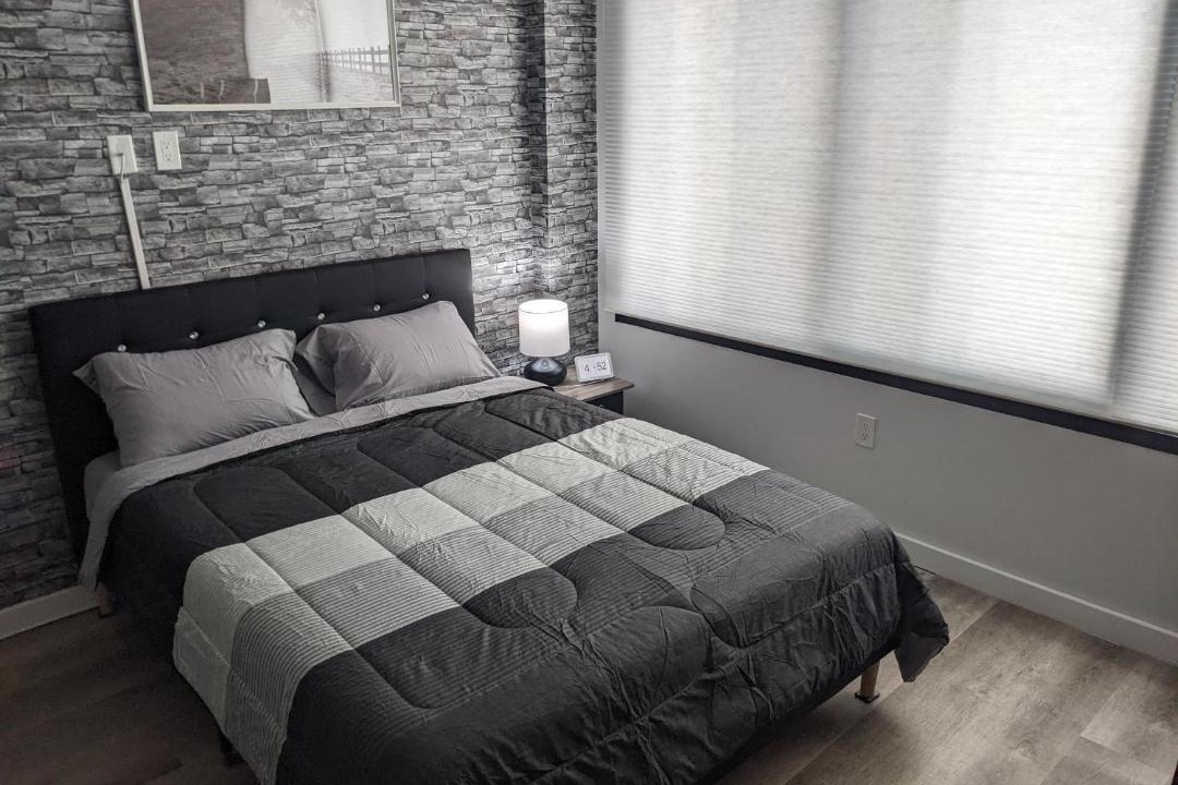 Photo of Bedroom in Downtown