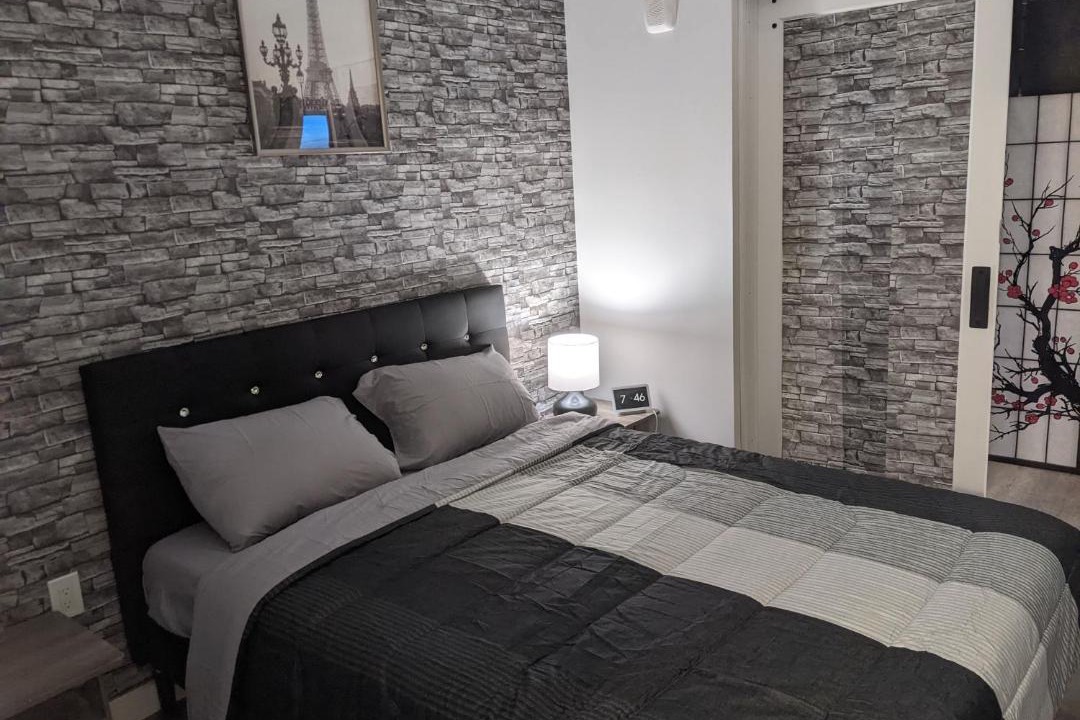 Photo of Bedroom in Downtown