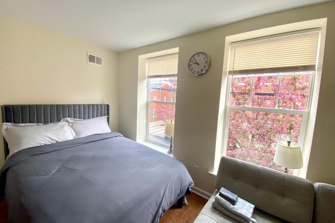 Photo of Bedroom in Hawthorne