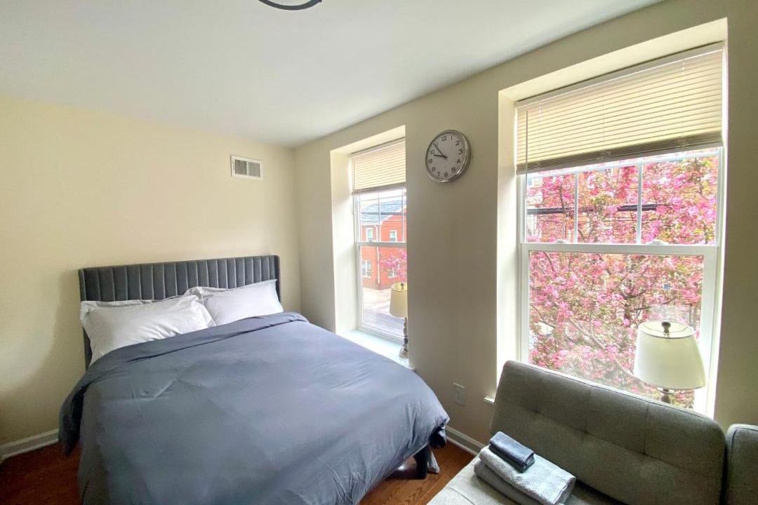 Photo of Bedroom in Hawthorne