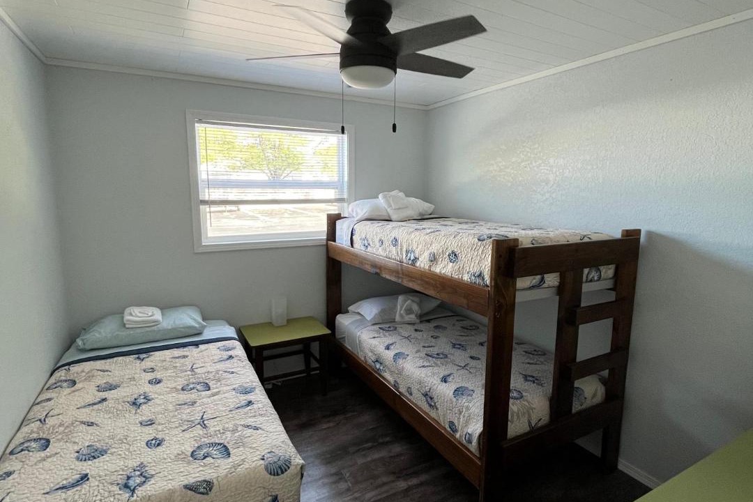 Photo of Bedroom in Lakeside