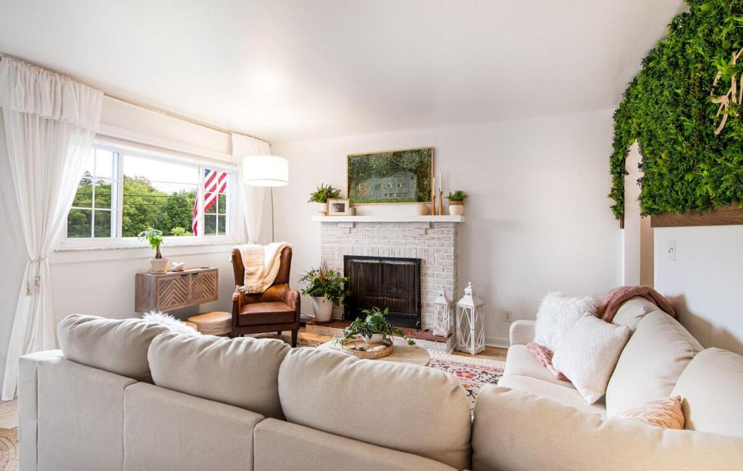 Photo of Livingroom in Saxonburg