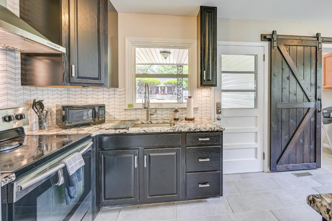 Photo of Kitchen in Old Irving Park