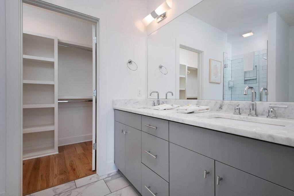 Photo of Bathroom in Hermitage