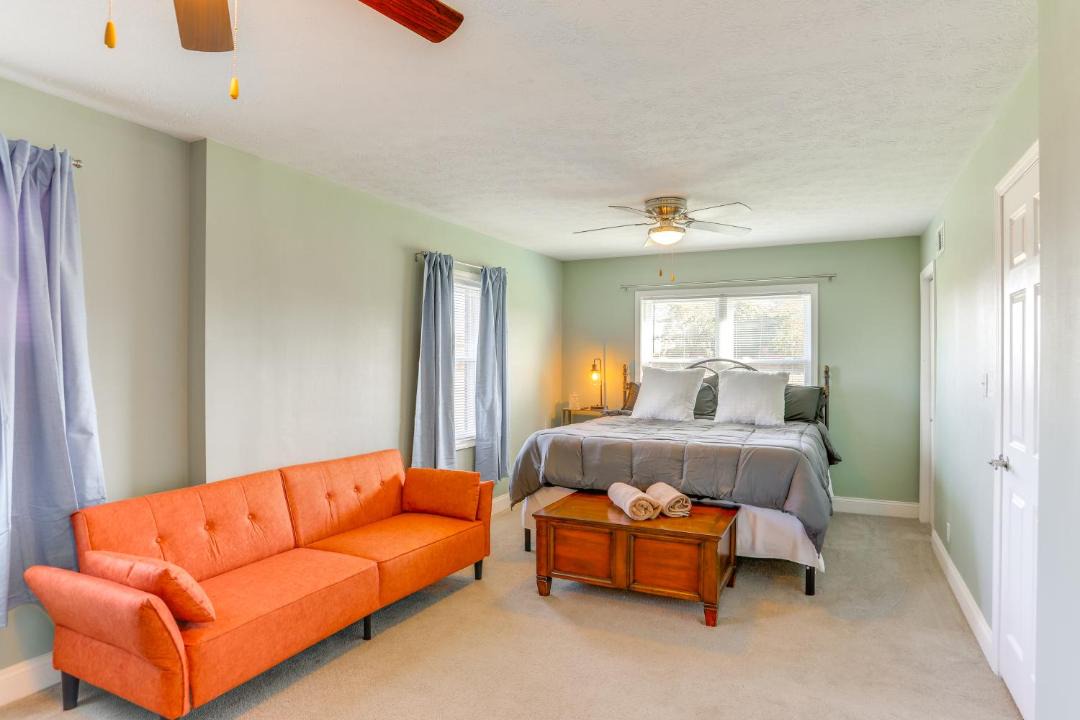 Photo of Bedroom in Port Clinton