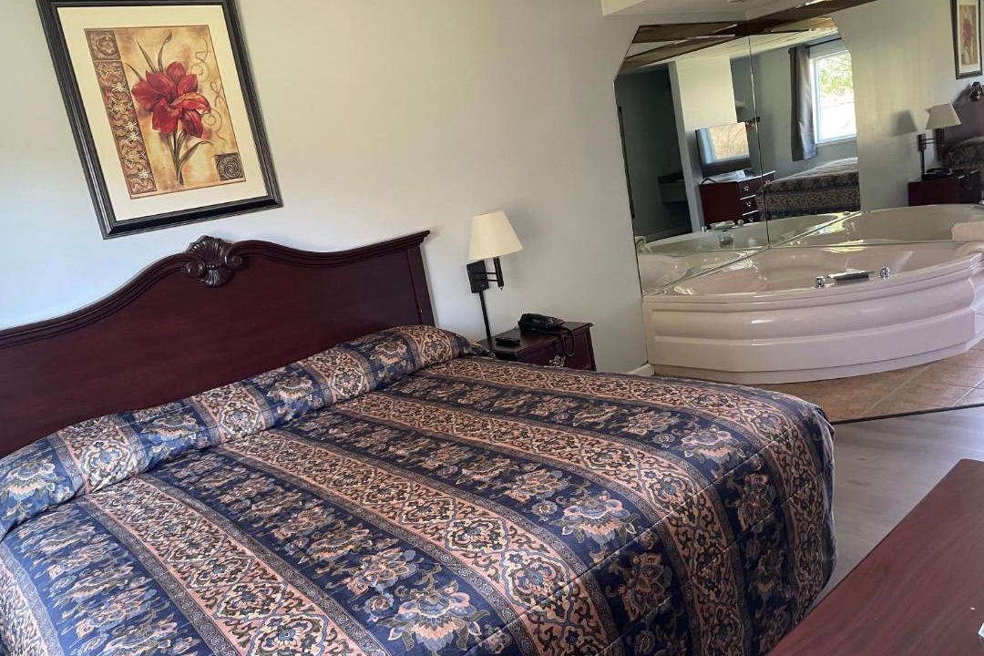 Photo of Bedroom in Perryopolis