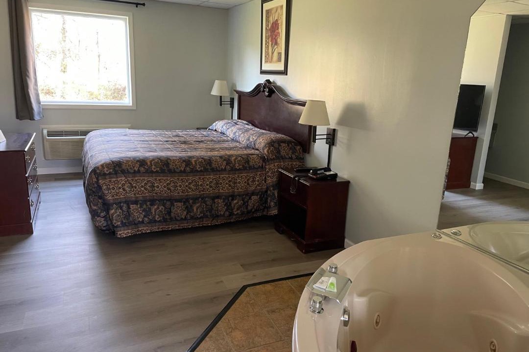 Photo of Bedroom in Perryopolis