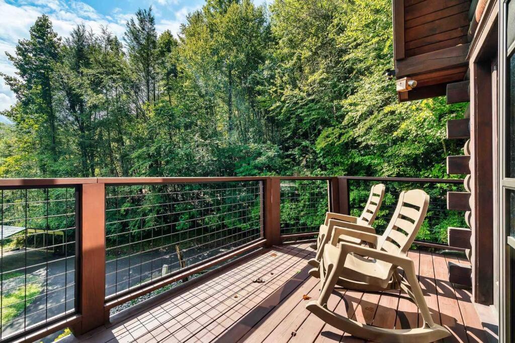 Photo of Patio Balcony in Pittman Center